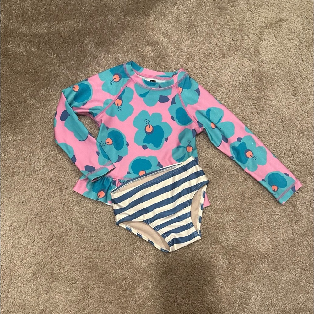 Tea Collection Flower Rashguard